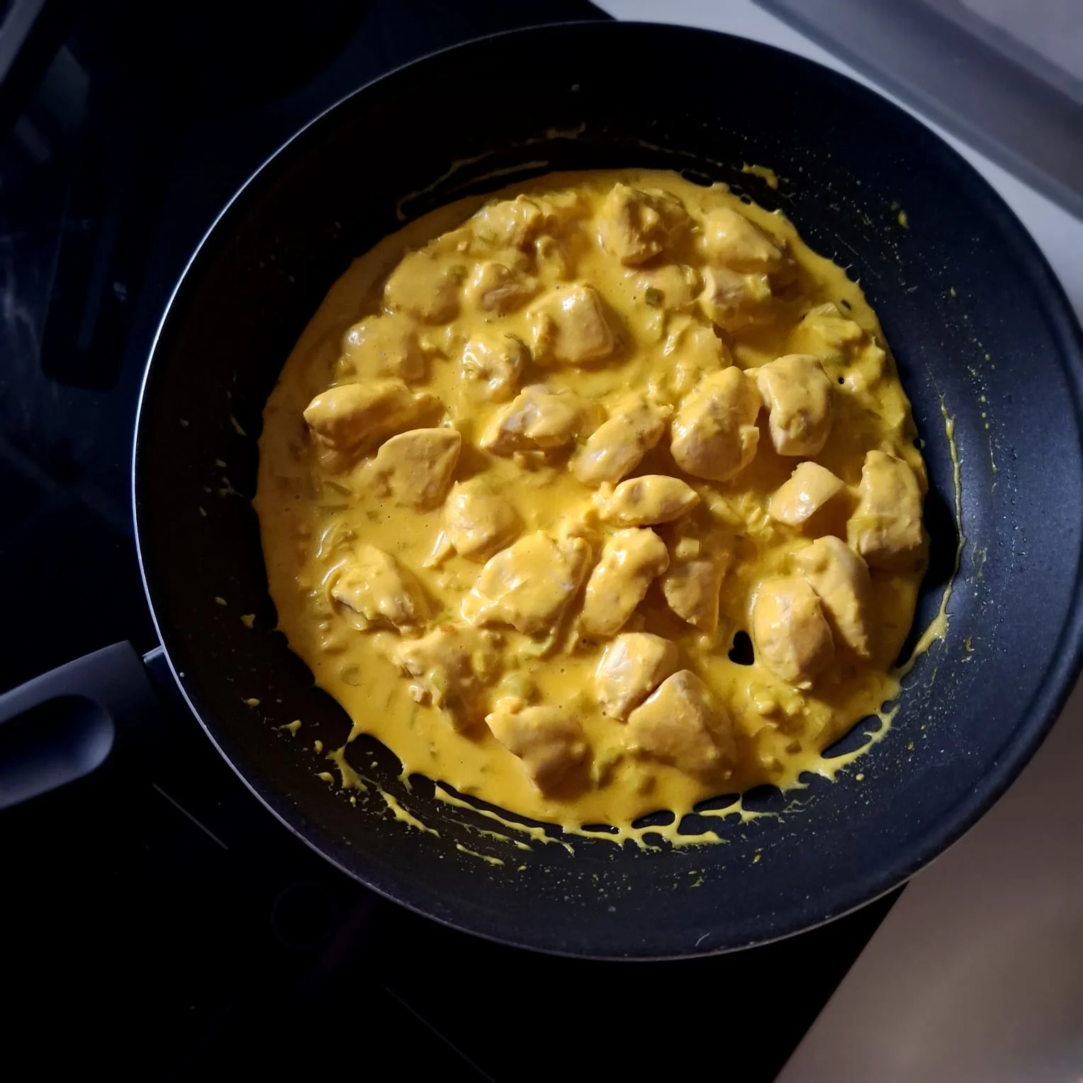 Bocconcini di pollo allo zafferano