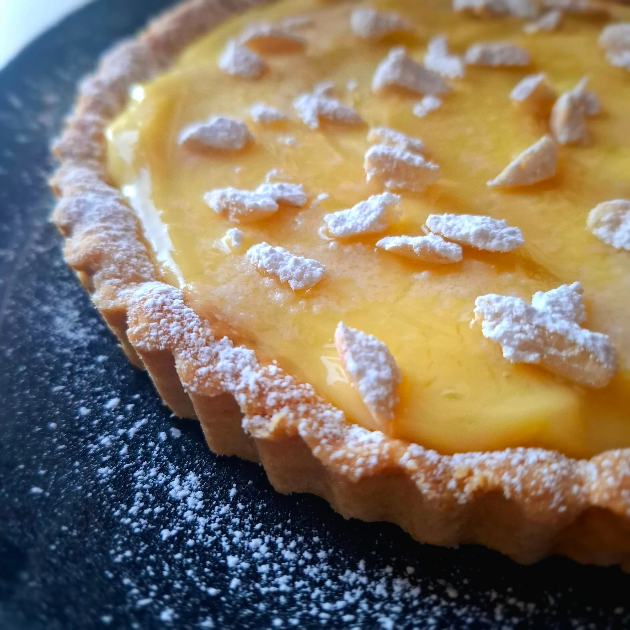 Torta della Nonna con budino proteico